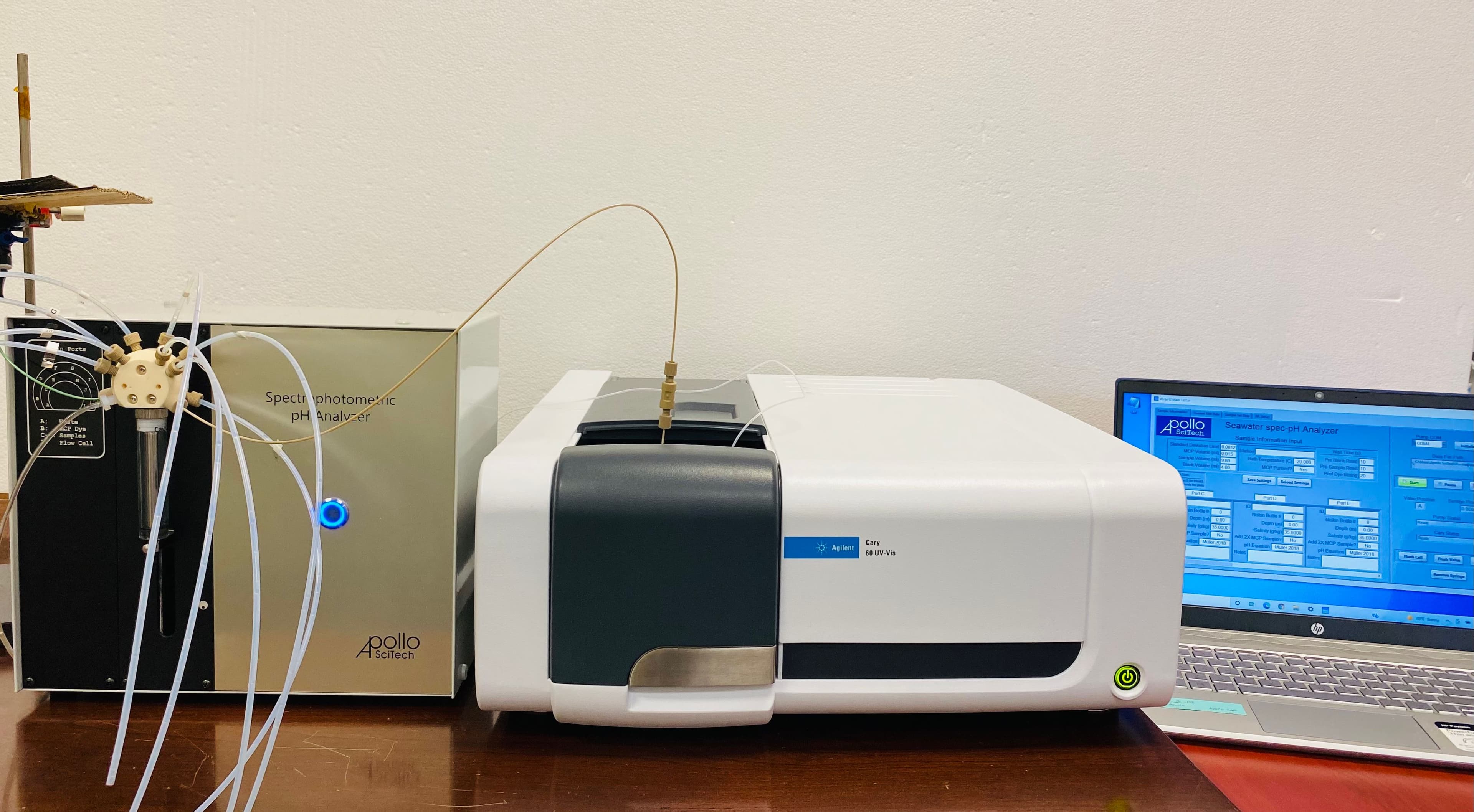 Spectrophotometric Seawater pH Analyzer measuring samples in a lab